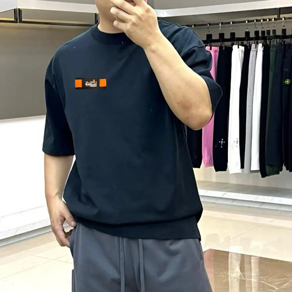 P85， 2026 Classic T ， ， ， ， ， 。 ， ， ， ， 。 ， ，Breathable ， 、 。 ， ， ， 。 T ， —— ， 。2026 ， ， 。S- XXL（ 173，140 M ）